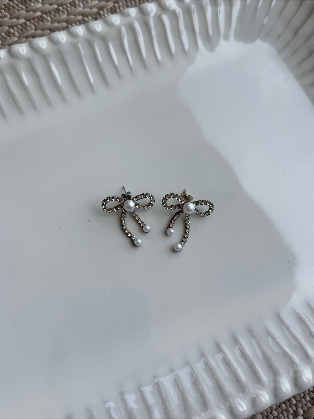 Bow Pearl Drop Earrings